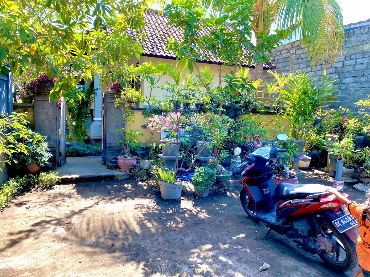 Lakromo Amed Homestay Exteriör bild